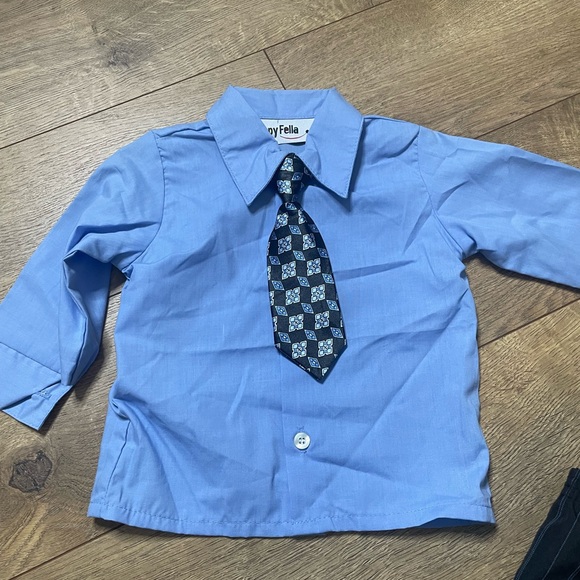 👔 Baby Boy 12M Dressy Set – Blue Shirt, Striped Pants & Tie - Picture 5 of 9